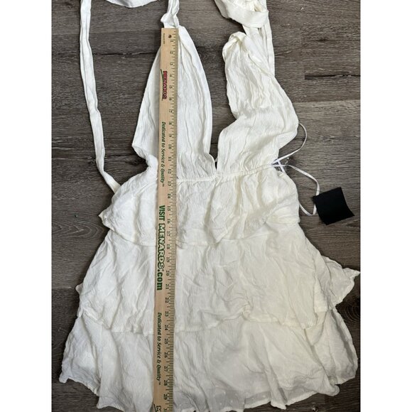 NWT Lulu’s All About Bliss White Swiss‎ Dot Tiered Halter Mini Dress Size Small - Picture 12 of 12
